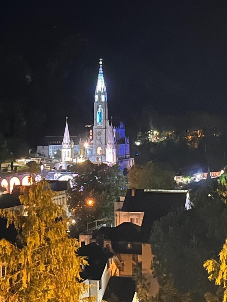 Maison Cosy Lourdes Bagian luar foto